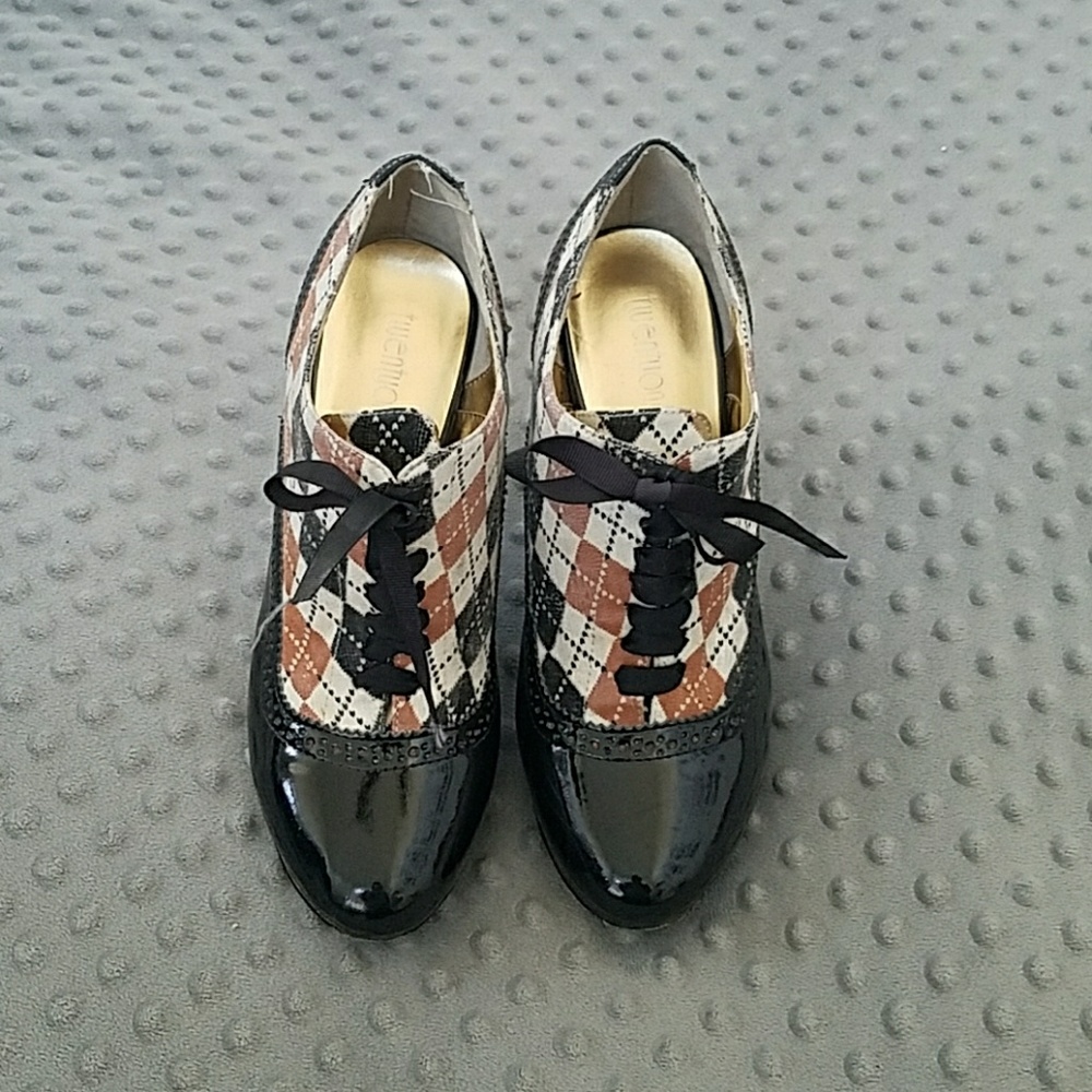 Forever 21 high heeled shoes